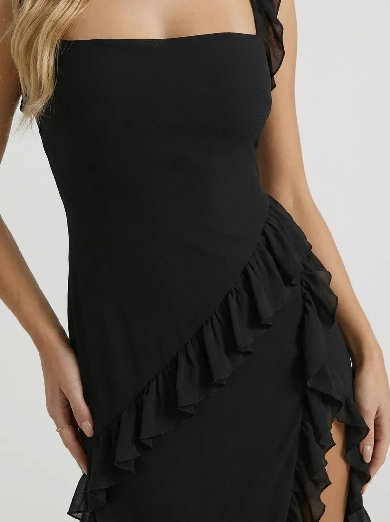Scarlet Ruffle Maxi Dress - Black
