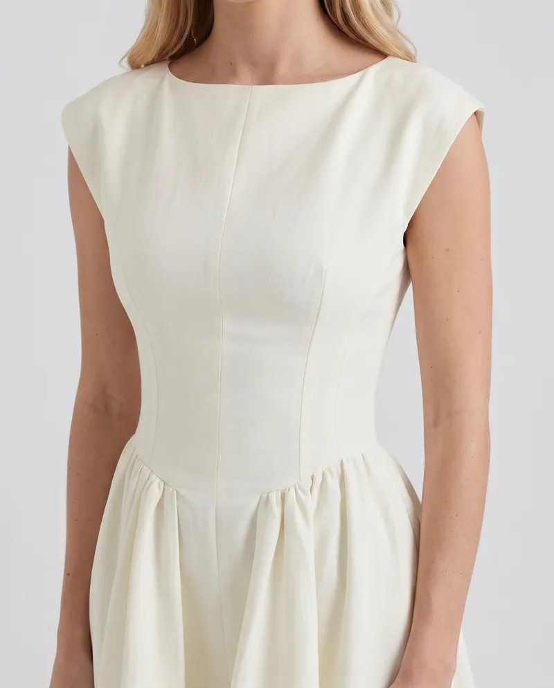 Anna Flare Midi Dress - White