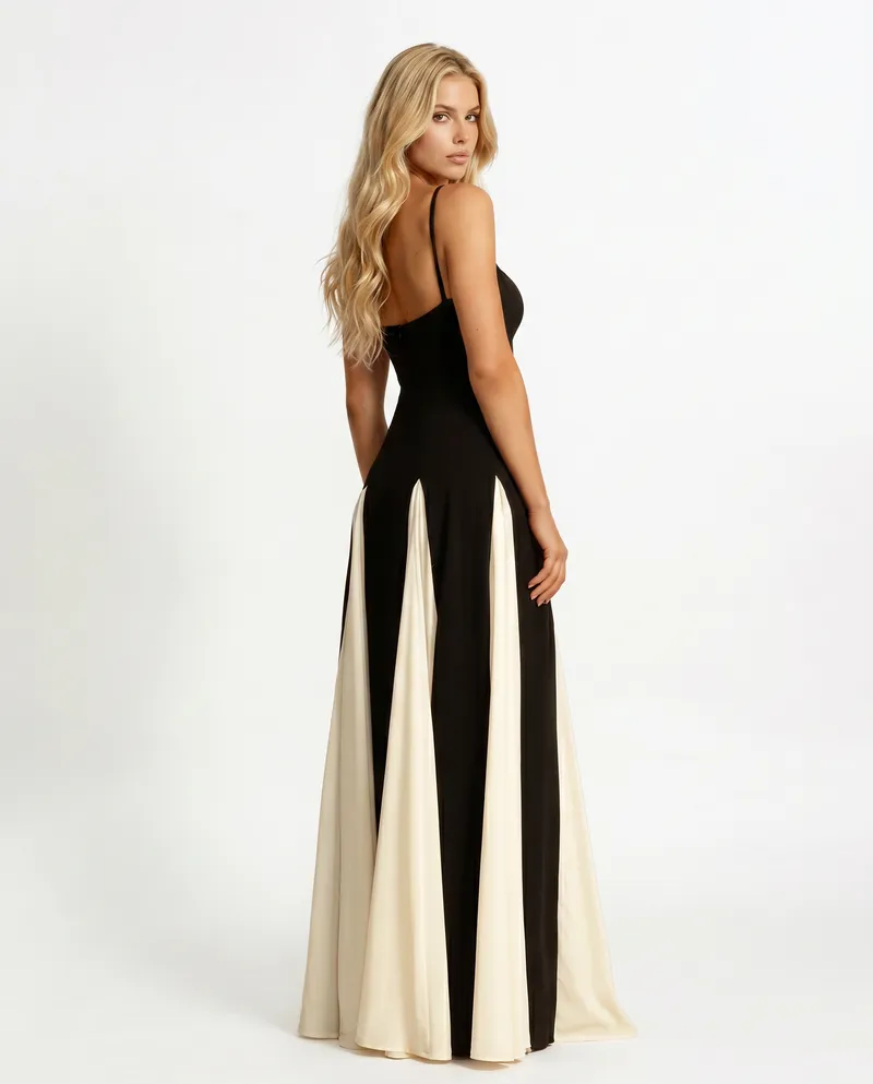 Alice Sweetheart Maxi Dress - Black