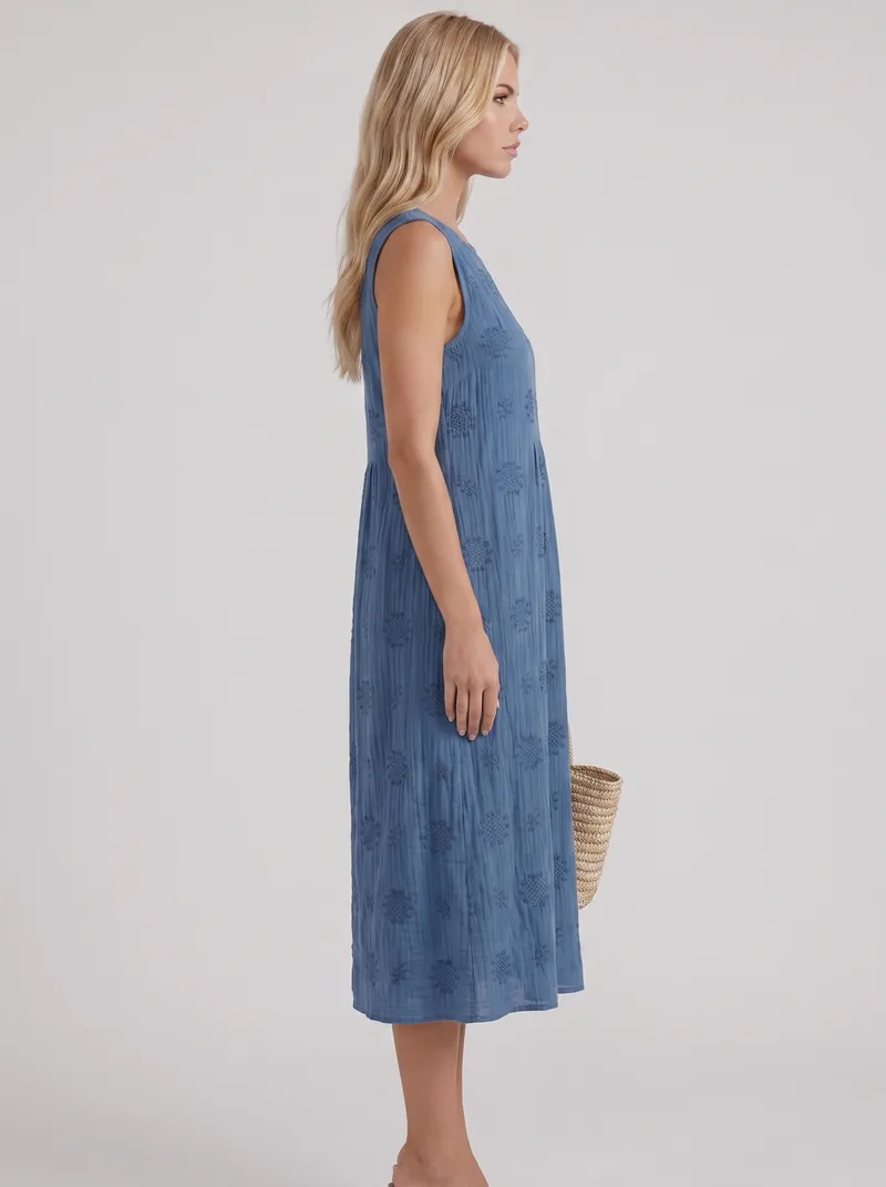 Elin Embroidered Midi Dress - Blue