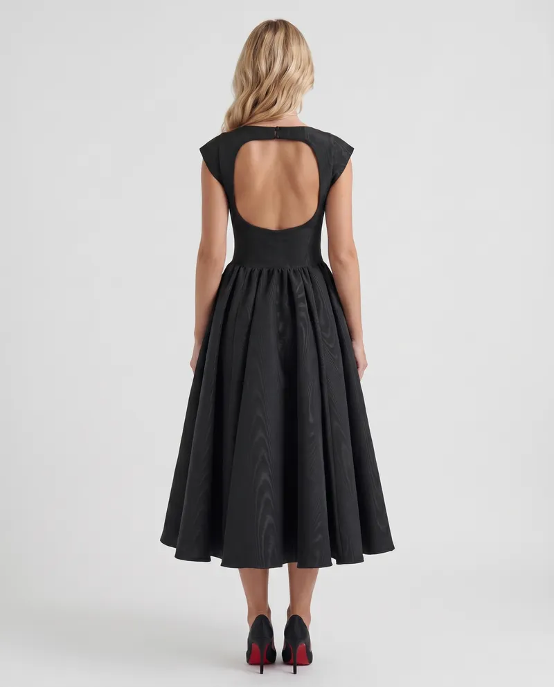 Anna Flare Midi Dress - Black