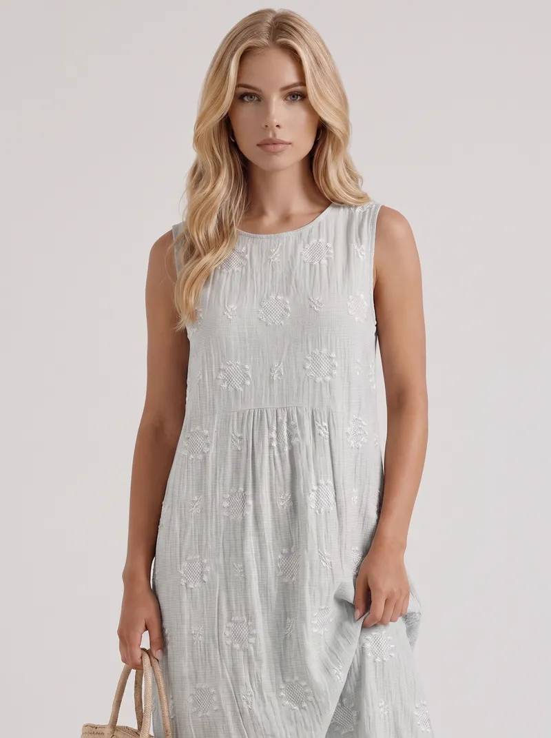 Elin Embroidered Midi Dress - White
