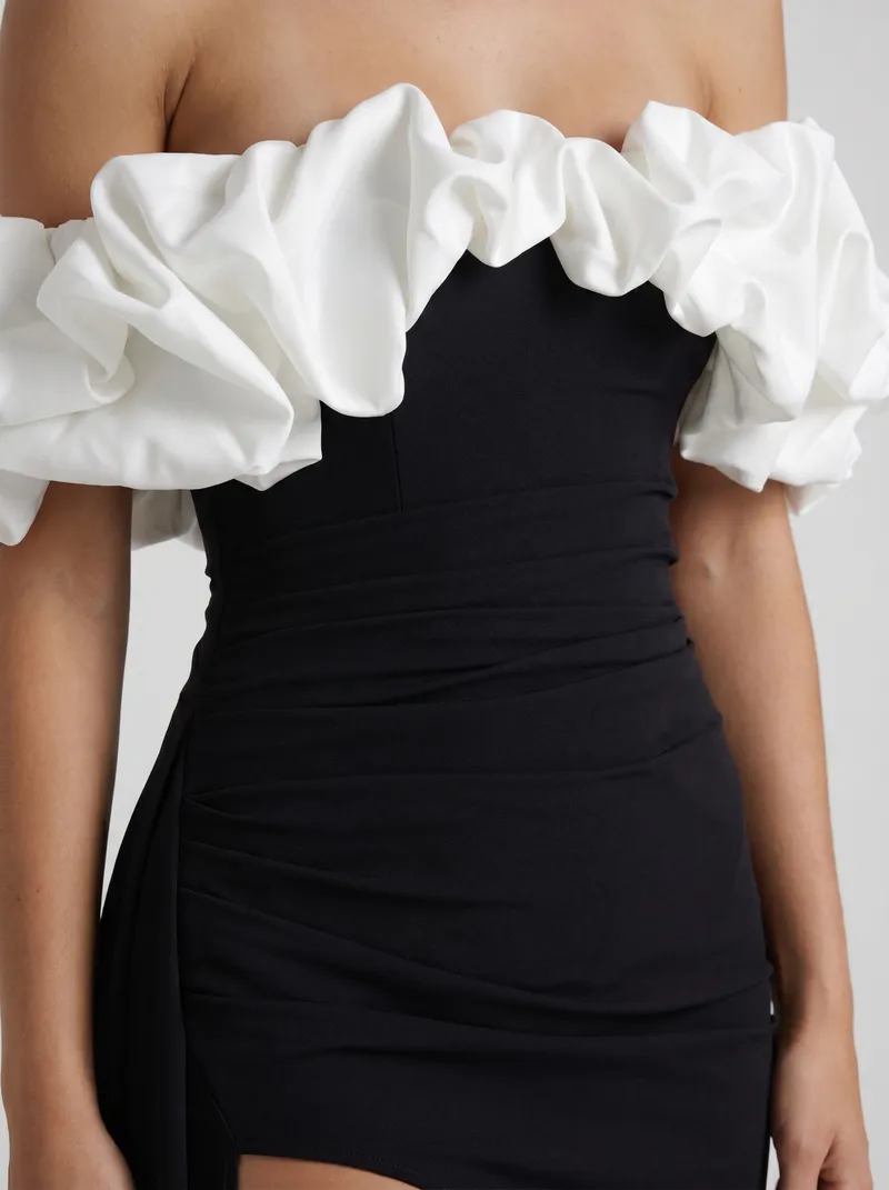Mira Off Shoulder Ruffle Bardot Bodycon Maxi Dress - Black & White