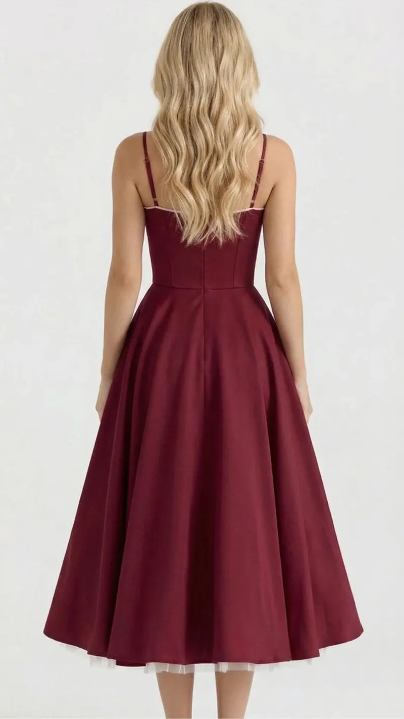Selene Sweetheart Midi Dress - Burgundy